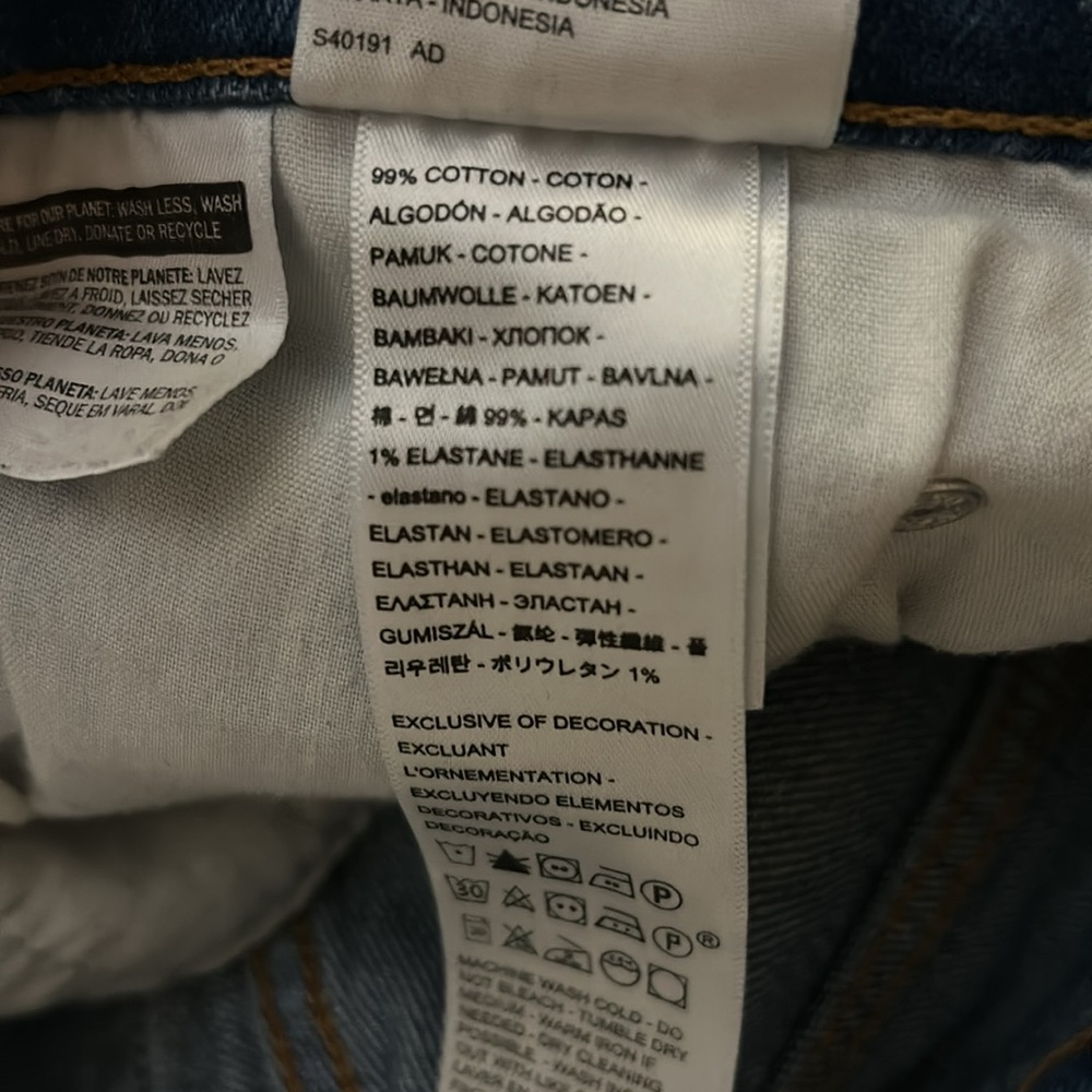 Levi's Premium Ribcage Straight Ankle Women’s Jeans, Size 27 - Picture 8 of 9